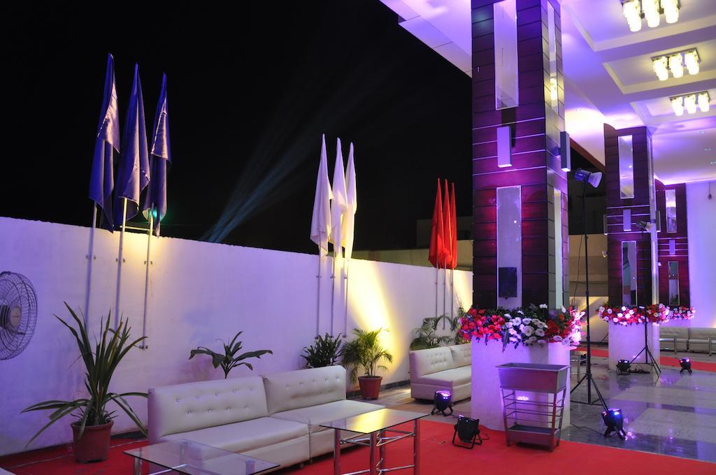 Hotel Prem Plaza Karnal Exterior photo